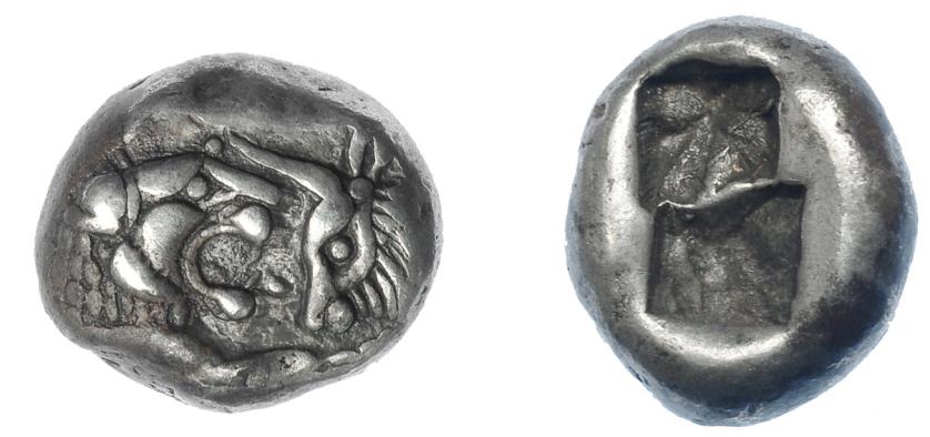 427   -  GRECIA ANTIGUA. LIDIA. Creso. 1/2 estátera (560–546 a.C.). Sardes. A/ Prótomos de león y toro enfrentados. R/ Dos cuadrados incusos. AR 5,31 g. 15,3 mm. COP-455. SBG-3420. MBC. Escasa. Ex col. Guadán 2400.