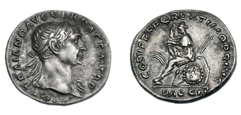 510   -  IMPERIO ROMANO. TRAJANO. Denario. Roma (103-111). A/ Busto  a der. laureado y drapeado sobre el hombro izq. R/ Dacio sentado a der. sobre pila de armas con las manos atadas a la espalda; COS V P P SPQR OPTIMO PRINC, exergo DAC CAP. AR 3,35 g. 19,1 mm. RIC-96. MBC+/MBC.