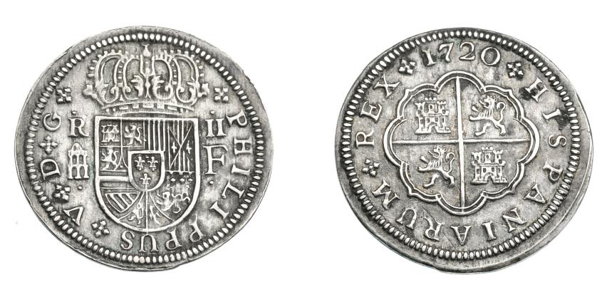 671   -  FELIPE V. 2 reales. 1720. Segovia. F. Con 4 puntos en anv. VI-766. AC-951. MBC+. Muy escasa.