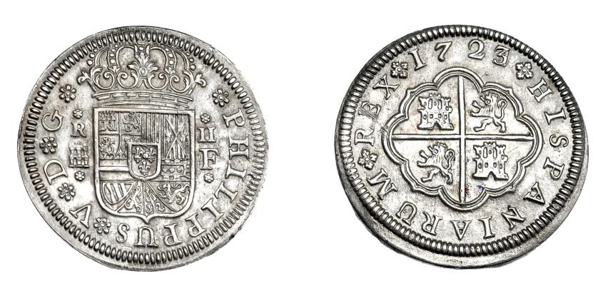 676   -  FELIPE V. 2 reales. 1723|2|. Segovia. F. VI-769 vte. AC-957. Rara en esta conservación. Rayitas en rev. EBC/EBC-.