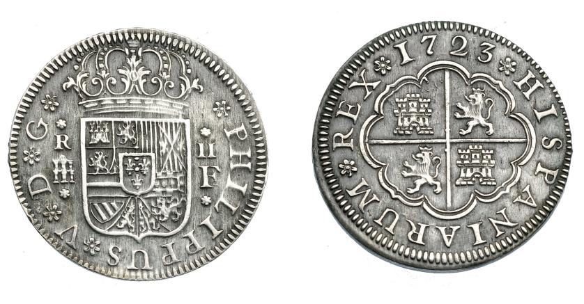 678   -  FELIPE V. 2 reales. 1723. Segovia. F. Con flores de 6 pétalos en anv. y rev. VI-769 vte. AC-958 vte. MBC+.