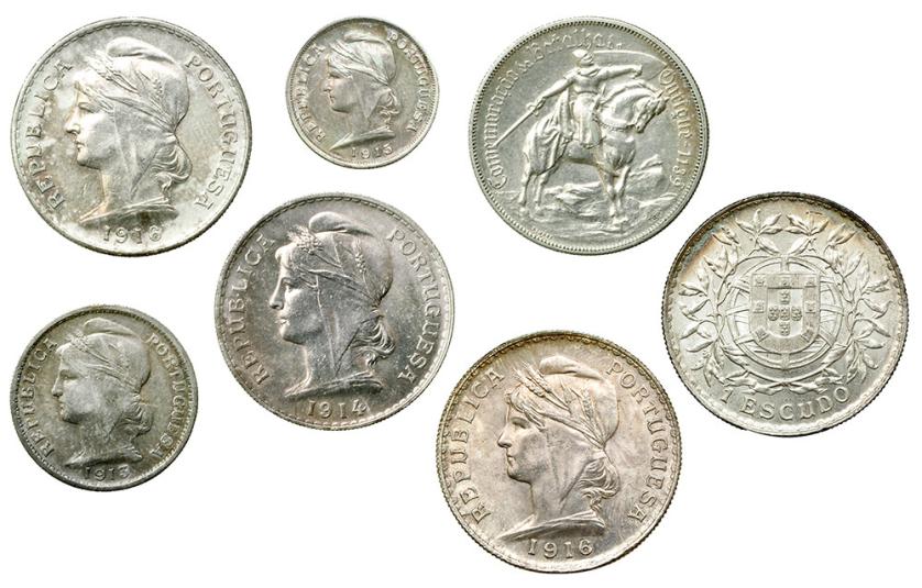 385   -  MONEDAS EXTRANJERAS. PORTUGAL. Lote de 7 monedas: 10 centavos, 1915; 10 de 1913; 50 de 1914 y 1916; 10 escudos 1928. De EBC- a SC.