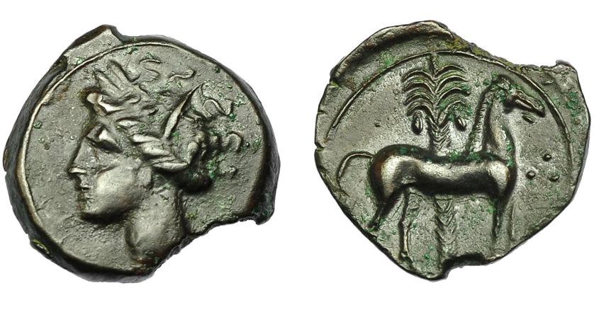 92   -  GRECIA ANTIGUA. ZEUGITANIA. Cartago. 1/2 calco (400-350 a.C.). A/ Cabeza de Tanit a izq. R/ Caballo parado a der., detrás palmera, a la der. 3 puntos. AE 2,7 g. 16,32 mm. COP-109-113 vte. (3 puntos en rev.). MBC/MBC+.