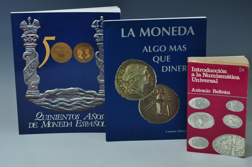 3423   -  LIBROS. Lote de 3 libros: A.Beltrán. Introducción a la Numismática Universal. 1987. Madrid; C. Alfaro Asins. La moneda, algo más que dinero. 1996. Madrid; y J. Marín de la Salud. Quinientos años de moneda española. 1988. FNMT.