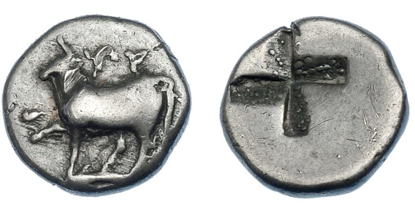 242   -  GRECIA ANTIGUA. TRACIA. Byzantion. Tetróbolo (416-357 a.C.). A/ Vaca a izq. sobre delfín a izq., encima ΠY. R/ Cuadrado cuatripartito. AR 2,70 g. 12,8 mm. COP-479. SBG-1582. MBC-/MBC. Ex colección Guadán 1870.