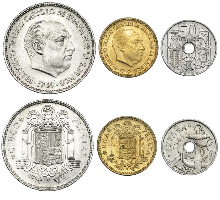 699   -  FRANCISCO FRANCO. Estuche de 3 piezas II Exposición Nacional de Numismática: 0,50, 1 y 5 ptas. *E-51. Las tres piezas en su estuche, que está algo deteriorado. VI-421. SC.