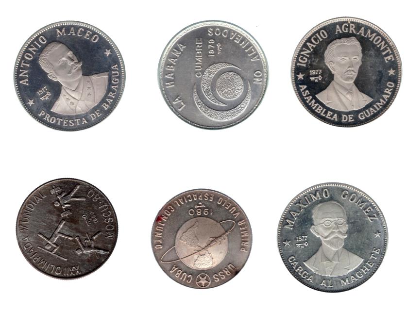 733   -  MONEDAS EXTRANJERAS. CUBA.  Lote de 6 monedas: 20 pesos de 1977 (3) y 1979 y 10 pesos de 1980 (2). SC y prueba.