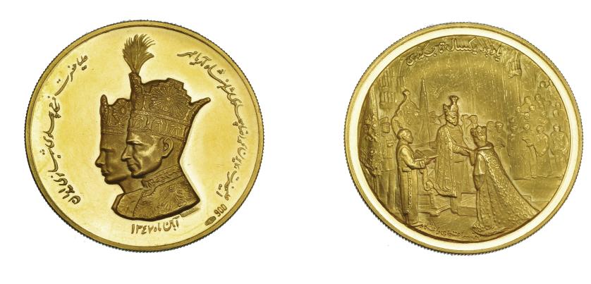 754   -  MONEDAS EXTRANJERAS. IRÁN. Medalla. 1347 H. Boda real. AU 25,02 g. SC.