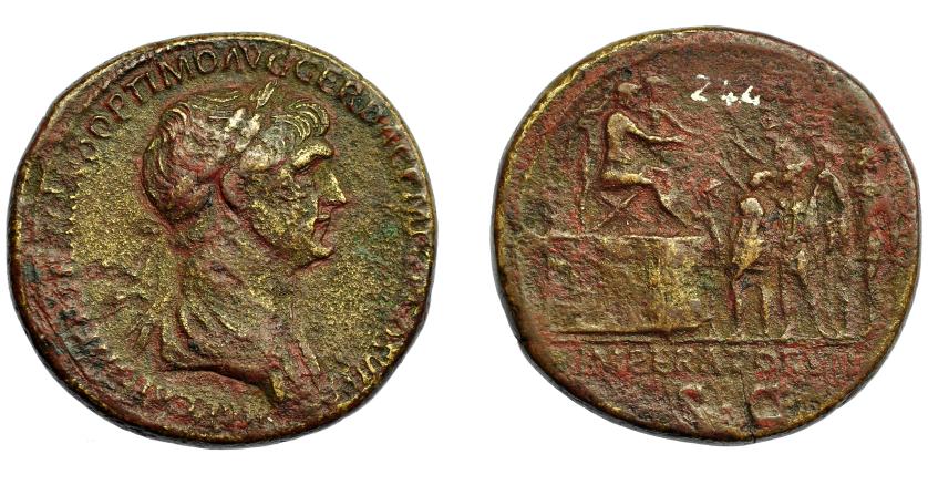 265   -  IMPERIO ROMANO. TRAJANO. Sestercio. Roma (114-117). A/ Busto laureado y drapeado a der.; IMP CAES NER TRAIANO OPTIMO AVG GER DAC P M TR P COS VI P P. R/ Trajano sentado en un estrado a der. arengando a las tropas ante él; IMPERATOR VIII/ SC. AE 22,95 g. 48,6 mm. RIC-655. Erosiones. MBC-. Rara.