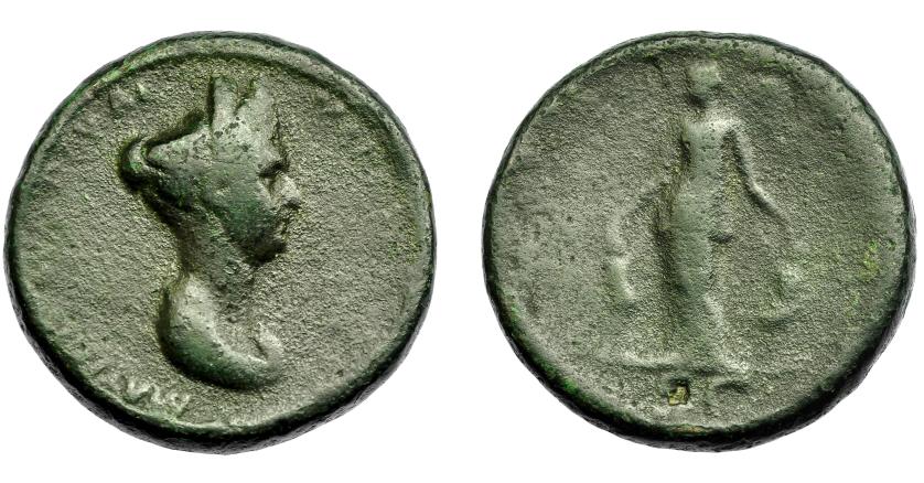 269   -  IMPERIO ROMANO. MATIDIA. Sestercio. Roma (98-117). A/ Busto diademada y drapeada a der. R/ Matidia entre Sabina y Matidia la menor; (PIETAS AVGVST), exergo SC. AE 27,12 g. 27,5 mm. RIC-761. Leyendas perdidas. RC. Muy rara.