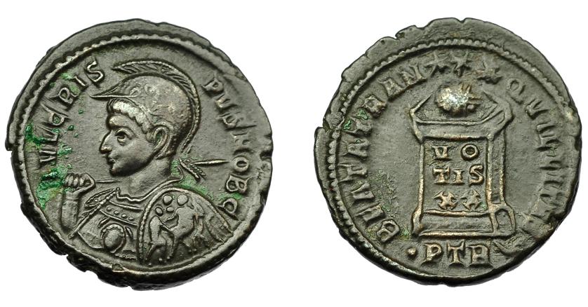 396   -  IMPERIO ROMANO. CRISPO. Follis. Treveris (323). R/ Altar con VO/TIS/XX, encima tres estrellas; BEATA TRANQVILLITAS, exergo .PTR creciente. AE 3,62 g. 17,6 mm. RIC-396. MBC+.