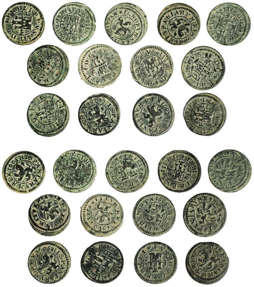 468   -  FELIPE II. Lote de 13 piezas de 2 maravedís. Segovia: 1598, 1602 (2), 1603 (6), 1606, 1607 y 1619 (2). MBC-/MBC+.