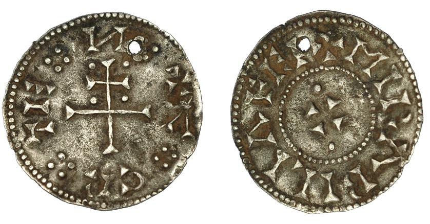 689   -  MONEDAS EXTRANJERAS. GRAN BRETAÑA. Dinero anglo-sajón (895-902). Reino vikingo de York. Penique. R/ MIRABILIA FE(-). Agujerito. MBC.
