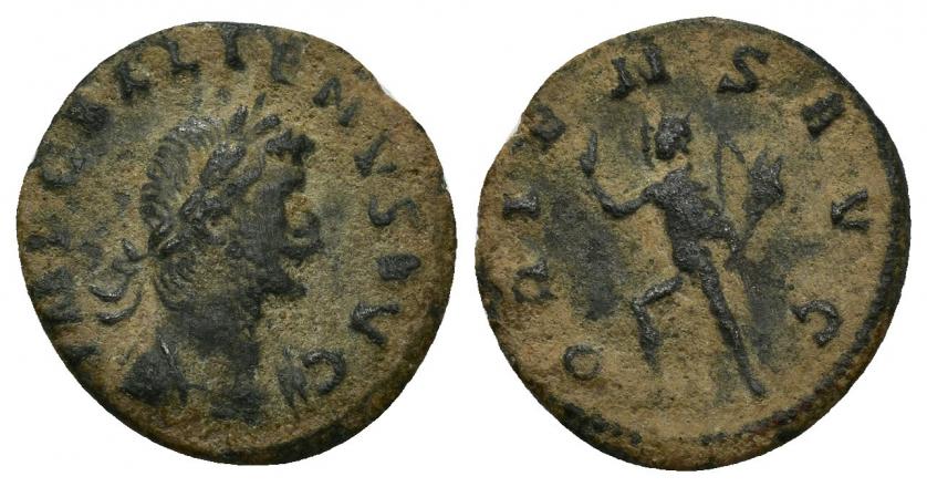 3271   -  IMPERIO ROMANO. GALIENO. Denario. Mediolanum (260-268). A/ Busto radiado y con coraza a der.; IMP GALLIENVS AVG. R/ Sol a izq.; ORIENS AVG. AR 2,07 g. 17,79 mm. RIC-494 (antoniniano). Pátina oscura terrosa. MBC/MBC-. Escasa.