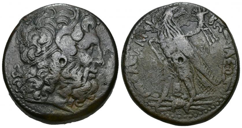 228   -  GRECIA ANTIGUA. Egipto. Ptolomeo IV. AE 37 mm. A/ Cabeza de Zeus-Amón a der. R/ Águila a izq. con cabeza vuelta sobre haz de rayos, entre las patas monograma; PTOLEMAIOU BASILEWS. AE 46,72 g. 37 mm. COP-228. SBG-No. Punzón típico en anv. y rev. MBC/MBC-. 