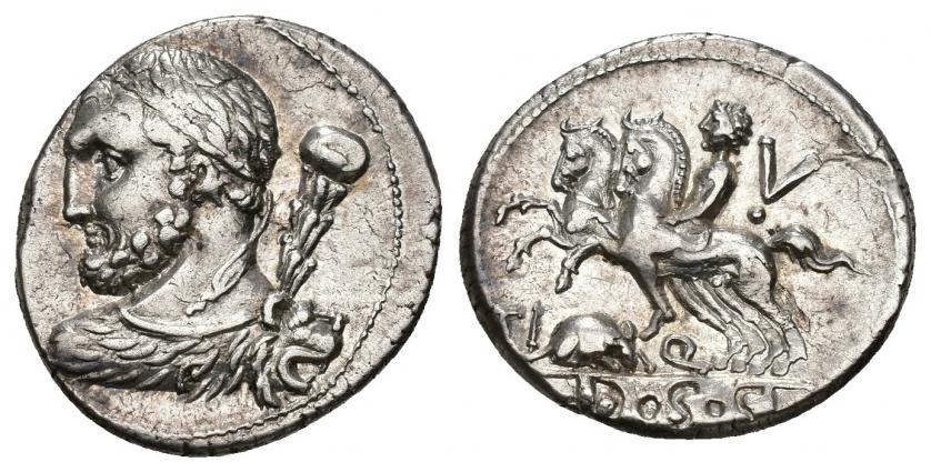 327   -  REPÚBLICA ROMANA. QUINCTIA. Ti. Quinctius. Denario. Roma (112-111 a.C.). A/ Busto laureado de Hércules a izq. visto de espaldas, detrás clava sobre su hombro. R/ Jinete con dos caballos a izq., debajo rata, detrás V, en campo TI-Q, en exergo D S S.AR 3,78 g. 18,44 mm. CRAW-297.1. FFC-1085. MBC+.
