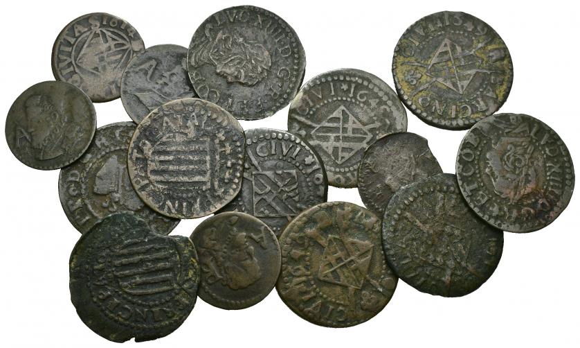 695   -  GUERRA DE LOS SEGADORES. Lote de 15 piezas: 10 seisenes, 2 ardites y 3 ardites de Felipe III. BC+/MBC.