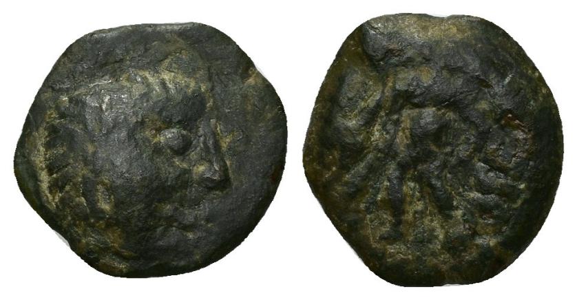 109   -  HISPANIA ANTIGUA. OSET. Cuadrante. A/ Cabeza masculina a izq. R/ Figura masculina avanzando a izq. con racimo de uvas, detrás OSE(T). AE 2,82 g. 16,13 mm. I-no. ACIP-2468. Pátina oscura. MBC-/BC+. Rarísima. Compra privada Pliego (2000).