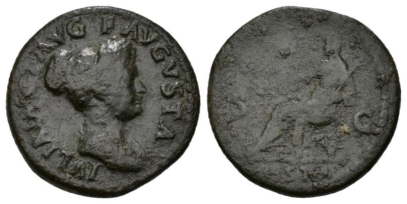 265   -  IMPERIO ROMANO. JULIA TITI. As. Roma (80-81 d.C.). A/ Busto drapeado a der.; IVLIA IMP T AVG F AVGVSTA. R/ Vesta sentada a izq. con palladium y cetro, S-C, exergo VESTA. AE 11,76 g. 27,3 mm. RIC-398. Campos repasados. BC+/RC.
