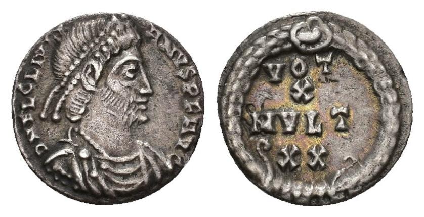 454   -  IMPERIO ROMANO. JULIANO II. Silicua. Arelate (360-363). A/ Busto diademado de perlas, drapeado y acorazado a der.; D N FL CL IVLI-ANVS P F AVG. R/ Láurea rematada en medallón con águila, rodeando VOT/X/MVLT/XX, marca de ceca fuera del flan. AR 2,14 g. 15,9 mm. RIC-309. MBC/MBC+.