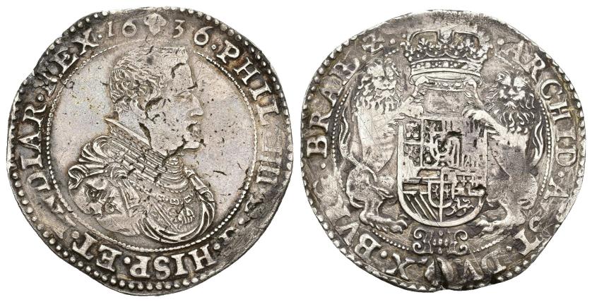 511   -  FELIPE IV. Ducatón. 1636. Bruselas. AR 32,16 g. 43,4 mm. Vanhoudt-642.BS. DEL I-285. Plata agria. MBC-. 