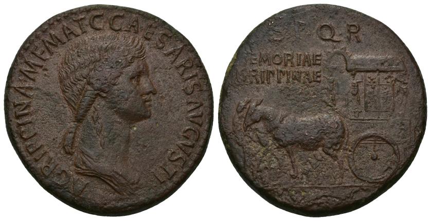 115   -  IMPERIO ROMANO. AGRIPINA LA MAYOR (bajo Calígula). Sestercio. Roma (37-41 d.C.). A/ Busto de Agripina a der.; AGRIPPINA M F MAT C CAESARIS AVGVSTI. R/ Carpentum tirado por dos mulas a izq.; encima SPQR/MEMORIAE/AGRIPPINAE. AE 27,84 g. 35,5 mm. RIC-55. Busto grande. Pátina marrón rugosa. MBC+.