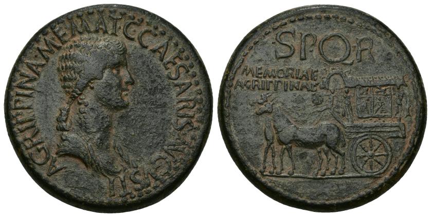 116   -  IMPERIO ROMANO. AGRIPINA LA MAYOR (bajo Calígula). Sestercio. Roma (37-41 d.C.). A/ Busto de Agripina a der.; AGRIPPINA M F MAT C CAESARIS AVGVSTI. R/ Carpentum tirado por dos mulas a izq.; encima SPQR/MEMORIAE/AGRIPPINAE. AE 29,66 g. 35,3 mm. RIC-55. Busto pequeño. Pátina verde oscuro. MBC/MBC+. Escasa.