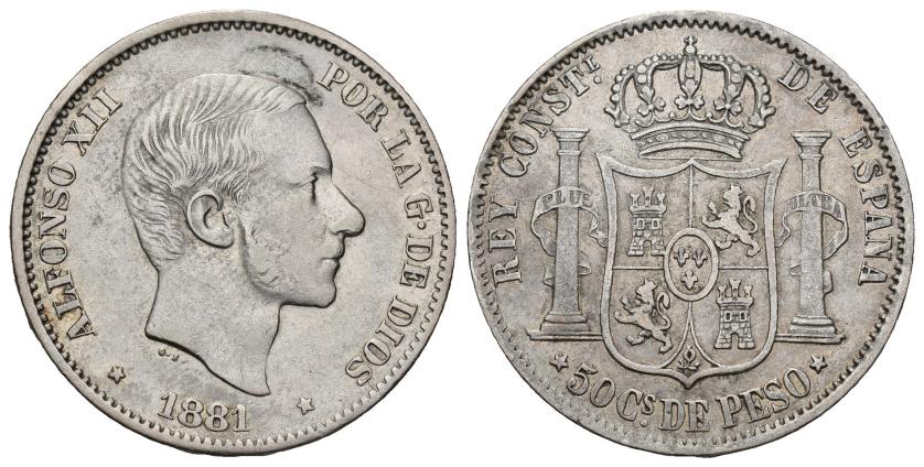 340   -  ALFONSO XII. 50 centavos de peso. 1881. Manila. AR 12,86 g. 29,9 mm. VII-76.  Manchita en anv. MBC.
