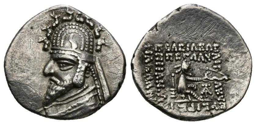 244   -  GRECIA ANTIGUA. PARTIA. Fraates III (69-57 a.C.). Dracma. Ecbatana. AR 3,81 g. 20,6 mm. SEP-39.2. Pequeñas marcas. MBC. 