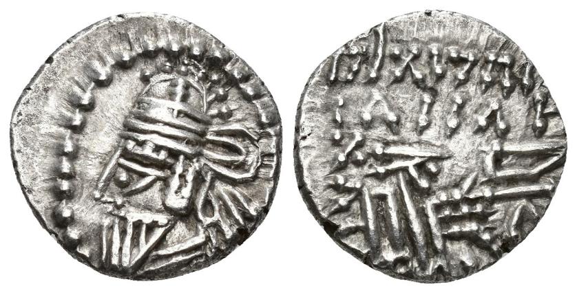 251   -  GRECIA ANTIGUA. PARTIA. Osroes II. Dracma. Ecbatana. AR 3,40 g. 17,9 mm. SEP-85.2. MBC.