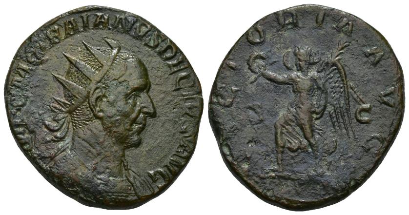 407   -  IMPERIO ROMANO. TRAJANO DECIO. Doble sestercio. Roma (249-251). A/ Busto radiado y con coraza a der.; IMP C M Q TRAIANVS DECIVS AVG. R/ Victoria avanzando a izq. con corona y palma; VICTORIA AVG, S-C. AE 26,12 g. 35,02 mm. RIC-126d. Pátina verde rugosa. MBC. Rara.