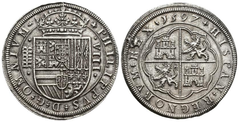 297   -  FELIPE II. 8 reales. 1597. Segovia. AR 26,36 g. 43,4 mm. AC-718. Leve plata agria. EBC-. Muy escasa.