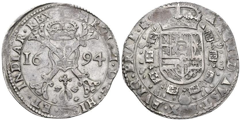 315   -  CARLOS II. Patagón. 1694. Amberes. AR 27,94 g. 44,3 mm. Vanhoudt-648AN. DEL-342. MBC/MBC+.