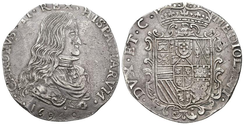 316   -  CARLOS II. Ducatón. 1694. Milán. AR 27,67 g. 41,6 mm. MIR-387.2. Olivares-279. Crippa-4. MBC+.