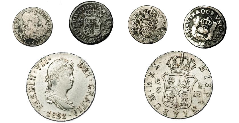 413   -  FERNANDO VII. Lote de 3 monedas: 2 de 1/2 real (1736 México y 1799 Madrid) y 2 reales (1832 Sevilla). De BC+ a EBC-.