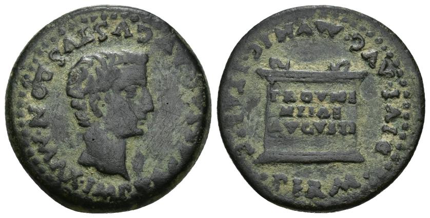 71   -  HISPANIA ANTIGUA. ITALICA. Tiberio. As. A/ Cabeza a der.; TI CAESAR AVGVSTVS PONT MAX IMP. R/ Altar con PROVIDE/NTIAE/AVGVSTI; MVNIC ITALIC PERM DIVI AVG. AE 12,88 g. 28 mm. I-1593. APRH-65. ACIP-3333. CC-4054, mismo ejemplar. Pátina oscura. MBC