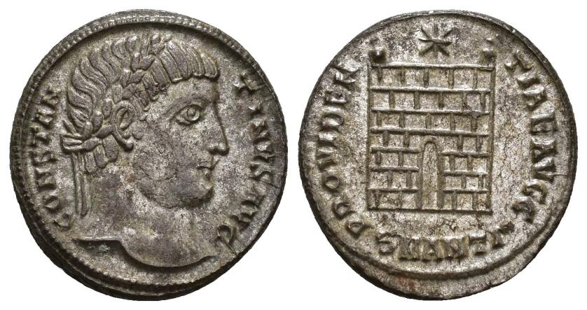 3152   -  IMPERIO ROMANO. CONSTANTINO I. Follis. Antioquía (325-326). A/ Cabeza laureada a der.; CONSTANTINVS AVG. R/ Puerta de campamento; PROVIDENTIAE AVGG. -/-//SMANTG. AE 3,75 g. 20 mm. RIC-63. P.O. EBC+. 