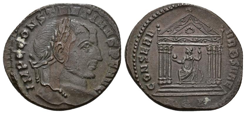 3157   -  IMPERIO ROMANO. CONSTANTINO. Follis. Aquileia (307-310). A/ Cabeza laureada a der.; IMP C CONSTANTINVS P F AVG. R/ Roma sentada a izq. dentro de templo hexástilo decorado con corona en su frontón; CONSERV VRB SVAE.-/- // AQG. AE 6,63 g. 26,4 mm. RIC-120. Pequeña grieta en anv. MBC+/EBC-. 