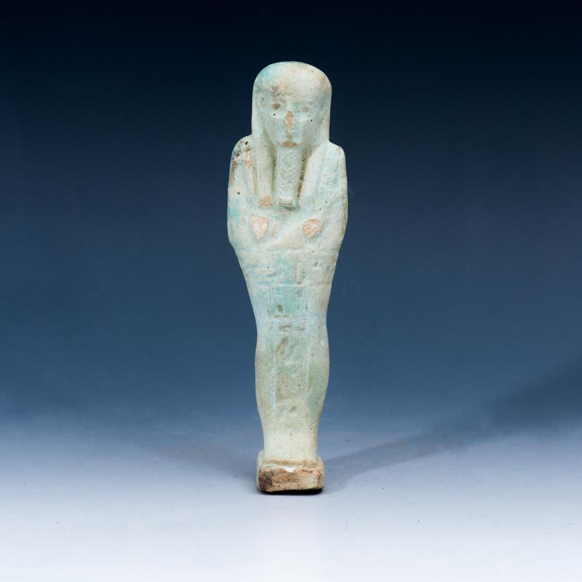 3016   -  ARQUEOLOGÍA. EGIPTO. Período Ptolemaico. Ushabti (323-30 a.C.). Fayenza. Altura 13,7 cm.