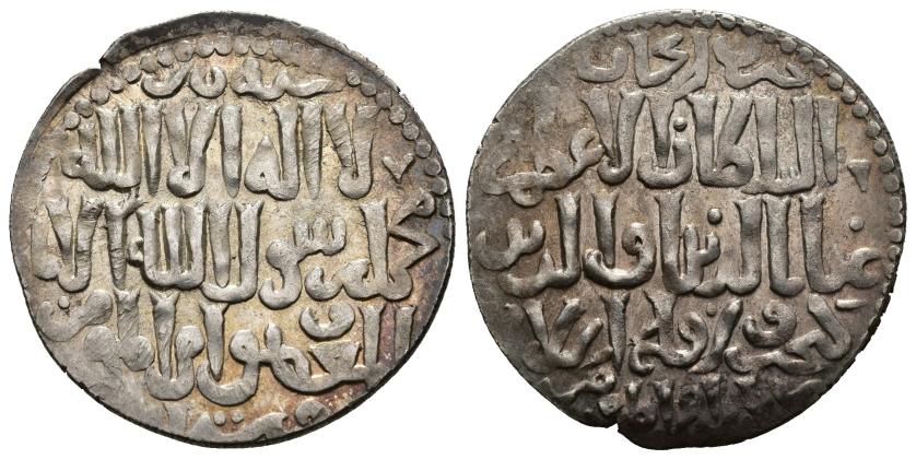 1091   -  SELYUQUÍES DE RUM. KAYJUSRAW III B. QILIJ ARSLAN GHIYAS AD-DIN (664-682/1266-1284). Dírham. Arzinjan. 668 H. AR 2,94 g. 23 mm. Broome-744. R.B.O. EBC. Escasa.