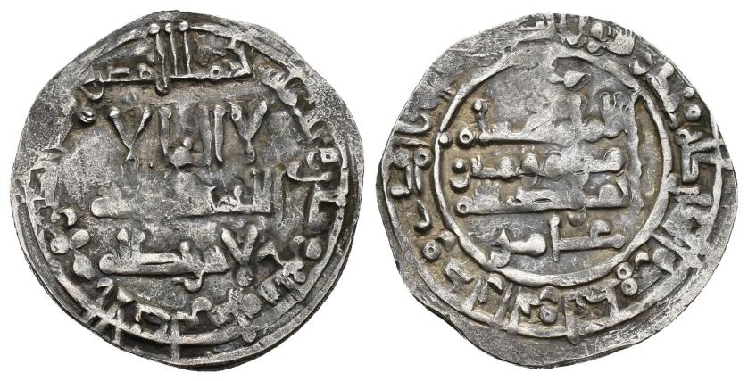 263   -  CALIFATO. HISAM II (977-1008). Dírham. Al-Andalus. 367 H. AR 2,47 g. 24 mm. V-500. MBC-.