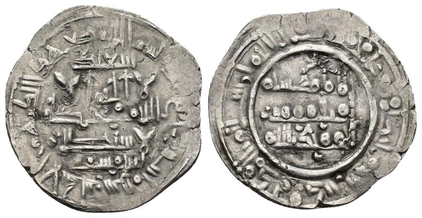 337   -  CALIFATO. HISAM II (977-1008). 2º reinado (400-403). Dírham. Al-Andalus. 402 H. AR 3,03 g. 25 mm. V-703; PV-13b. Pequeños vanos. MBC+/MBC.