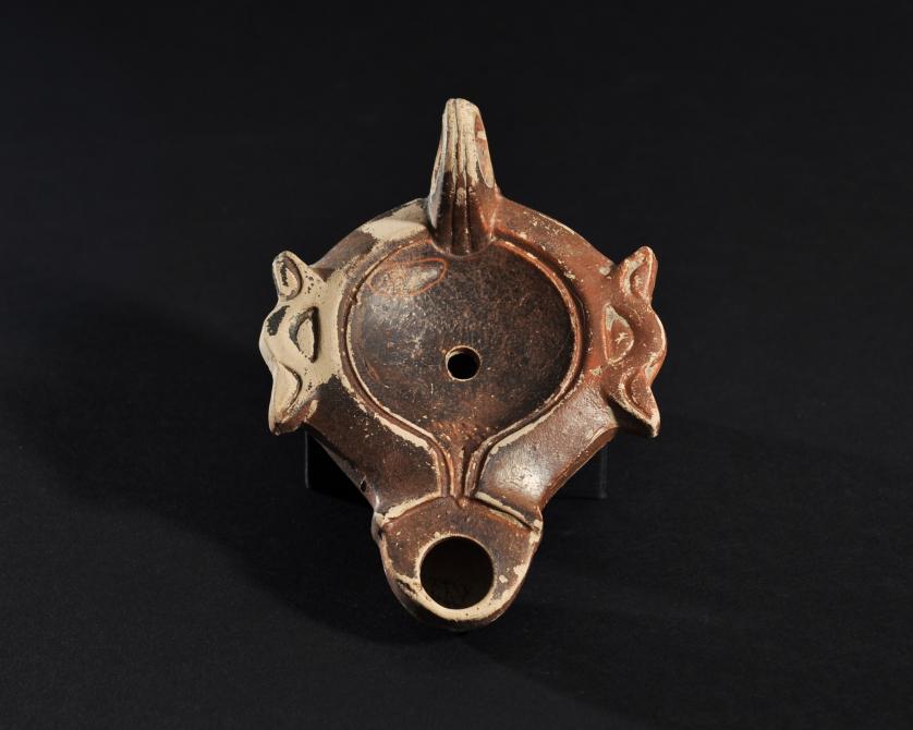 3040   -  ARQUEOLOGÍA