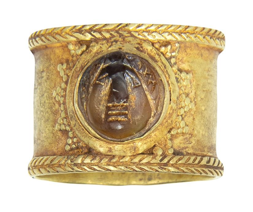 3088   -  ARQUEOLOGÍA