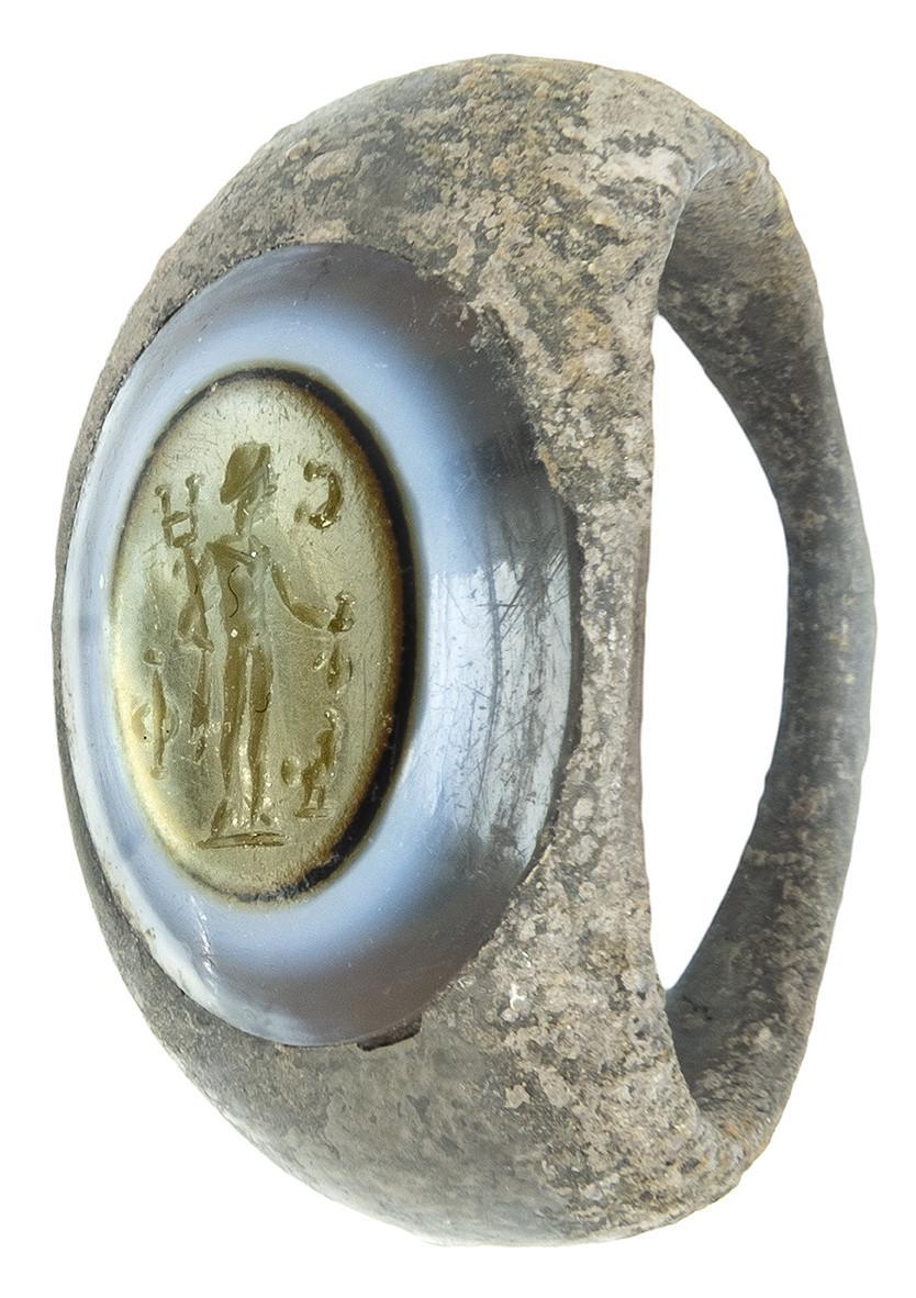 3101   -  ARQUEOLOGÍA