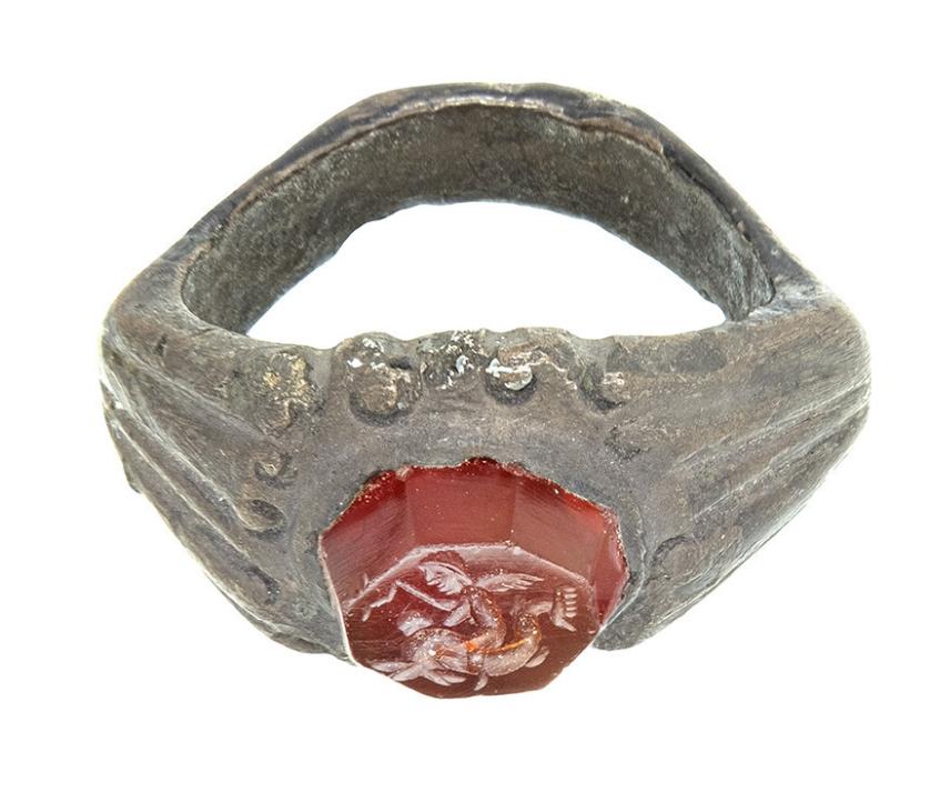 3103   -  ARQUEOLOGÍA