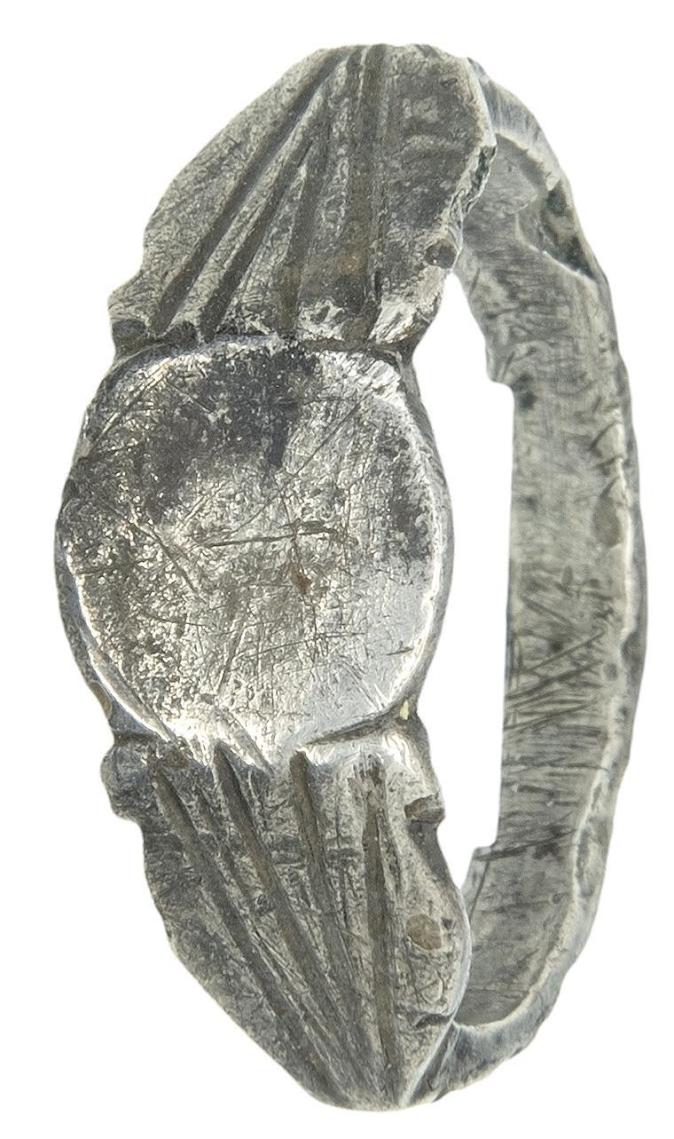 3106   -  ARQUEOLOGÍA