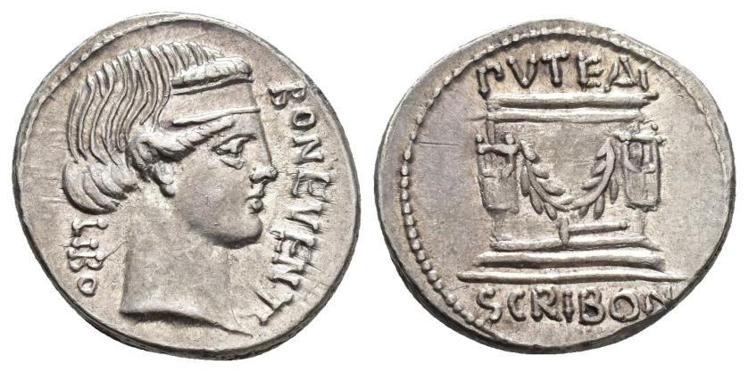 1233   -  REPÚBLICA ROMANA