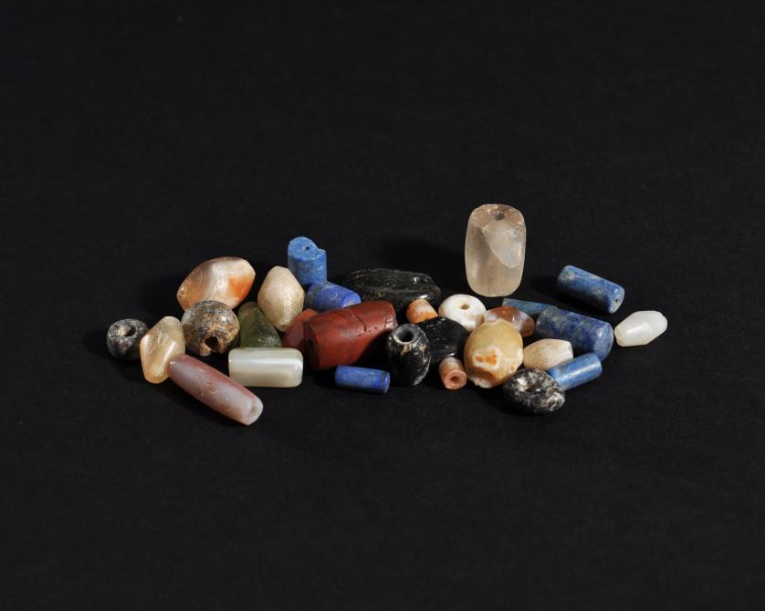 1019   -  ARQUEOLOGÍA