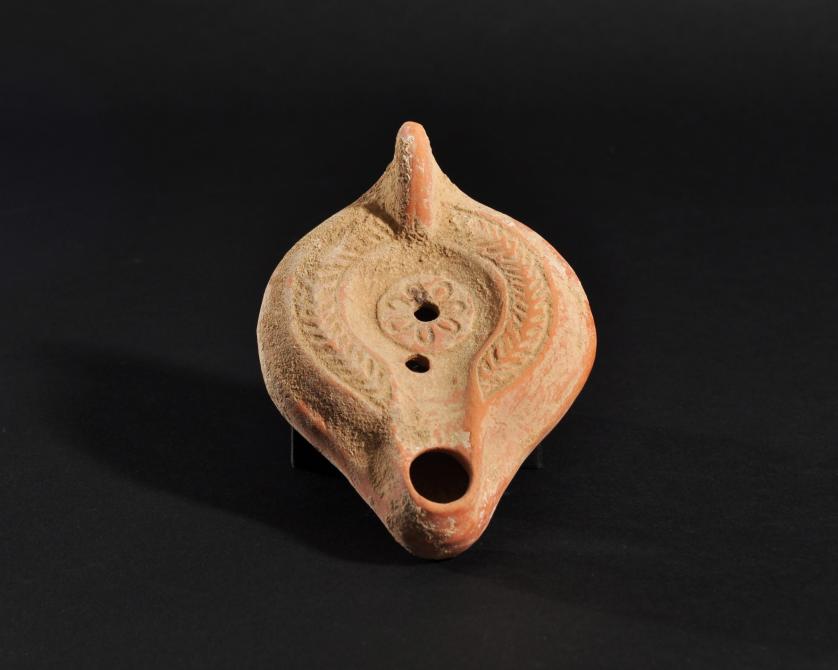 1035   -  ARQUEOLOGÍA